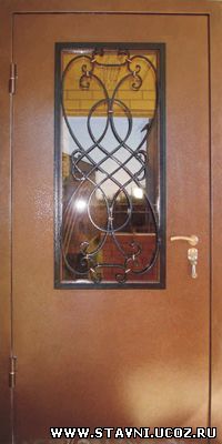 Наружные стальные двери со стеклом с кованной инкрустацией
